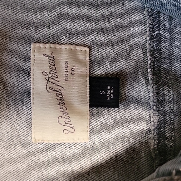 Universal Thread denim jacket - Picture 8 of 10